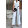 Combinaison pantalon fluide dans une matière très légère.