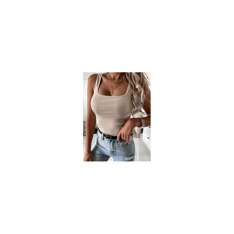 Top Débardeur féminin dans une élastique très élastique. L'article est en taille unique. Top Débardeur féminin dans une élastique très élastique. L'article est en taille unique.
