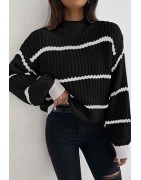 Pull à rayures.