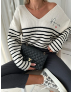 Pull en maille en col V Amour