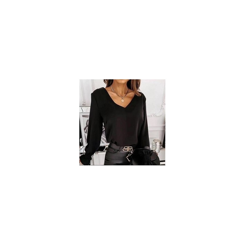 Top blouse manche longue dos nu dentelle.