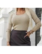 Pull matière brillante