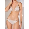 maillot de bain deux pièces en tissu brillant avec un effet brillant nacré.