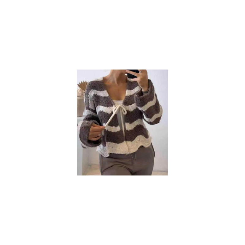 Pull en laine à lacets Pull en laine à lacets